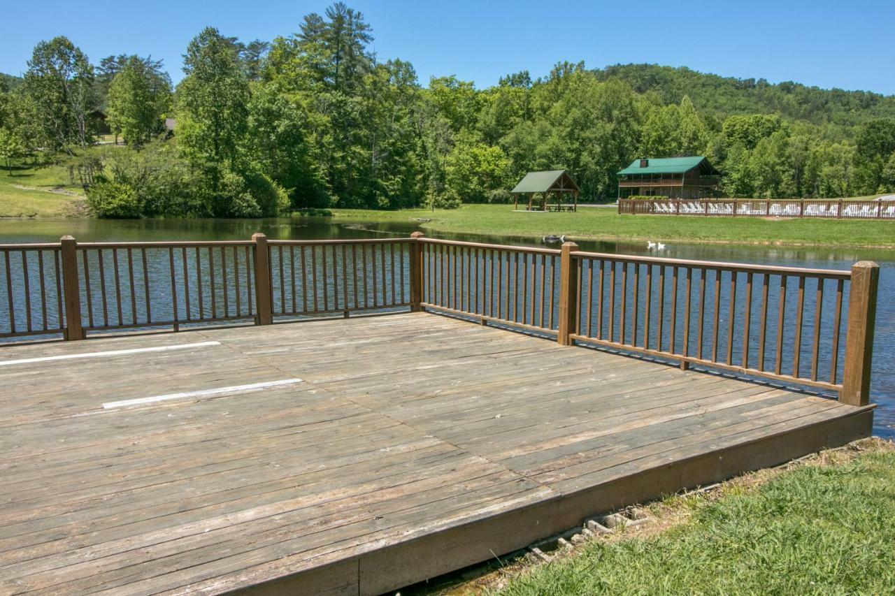 Misty View Cabin Hatchertown Bagian luar foto
